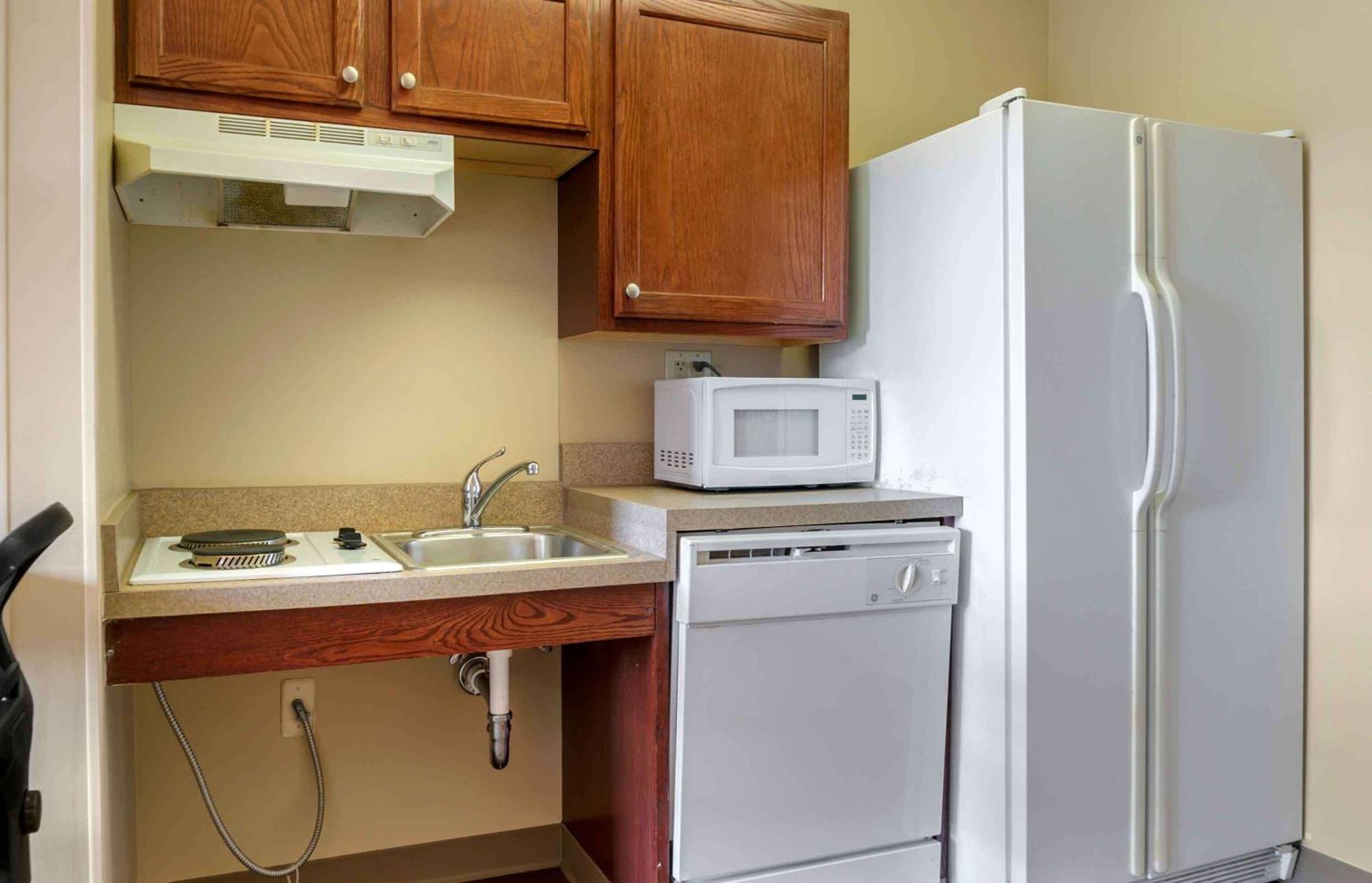Extended Stay America Suites - Raleigh - Rtp - 4919 Miami Blvd Durham Dış mekan fotoğraf