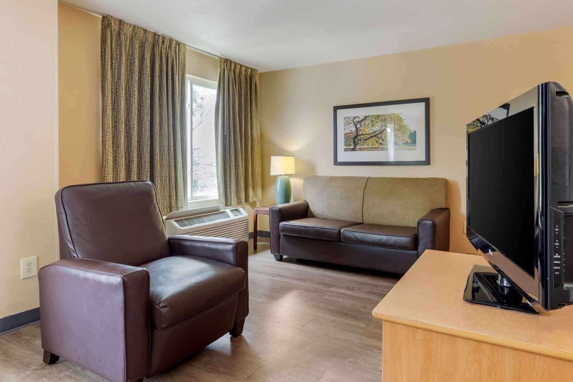 Extended Stay America Suites - Raleigh - Rtp - 4919 Miami Blvd Durham Dış mekan fotoğraf