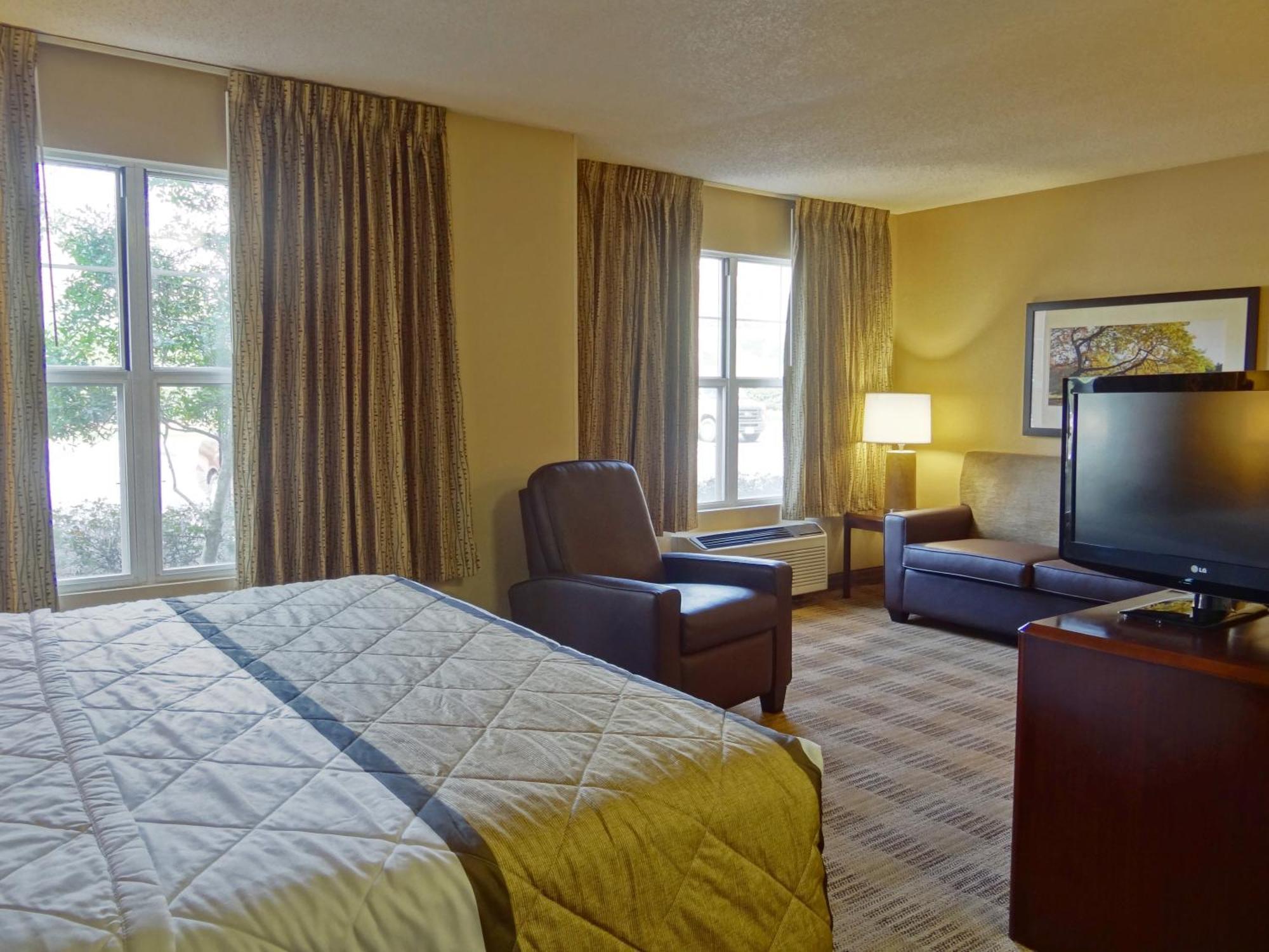 Extended Stay America Suites - Raleigh - Rtp - 4919 Miami Blvd Durham Dış mekan fotoğraf